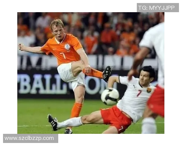 荷兰足球巨星的传奇故事与辉煌成就盘点